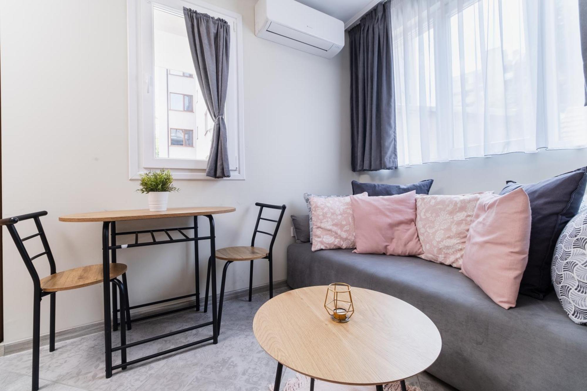 Center Apartment Plowdiw